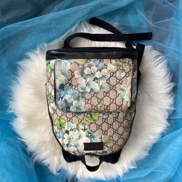 Gucci Bookbag - Picture 6 of 14